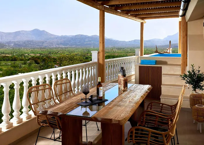Mylostassi Villas With Balcony Plunge Pool